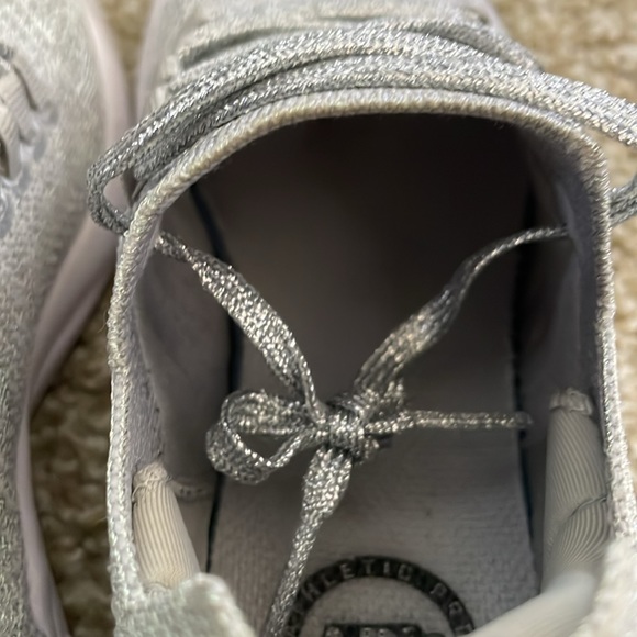 APL Breeze Metallic Silver / Metallic Pearl / Ombre - Size 6 - Picture 15 of 17